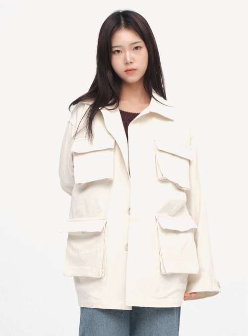 Field Jacket With Big Pockets