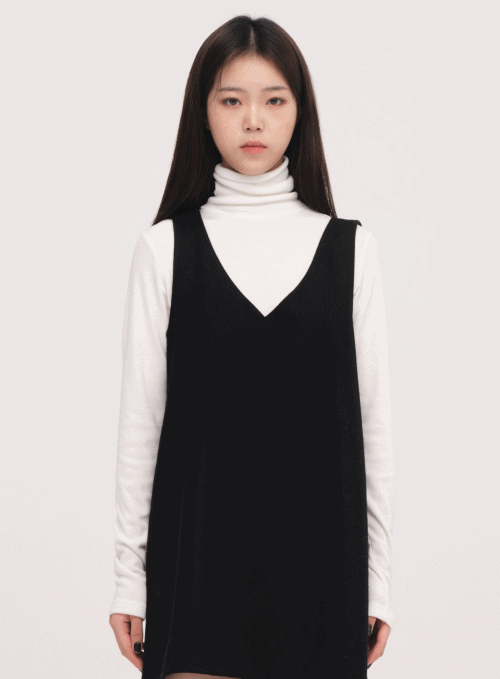 Brushed Turtleneck Neck T-Shirt