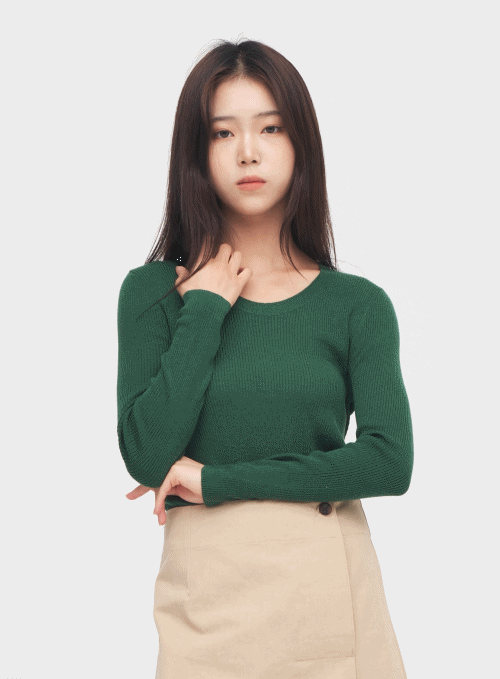Colorful U-Neck Knit
