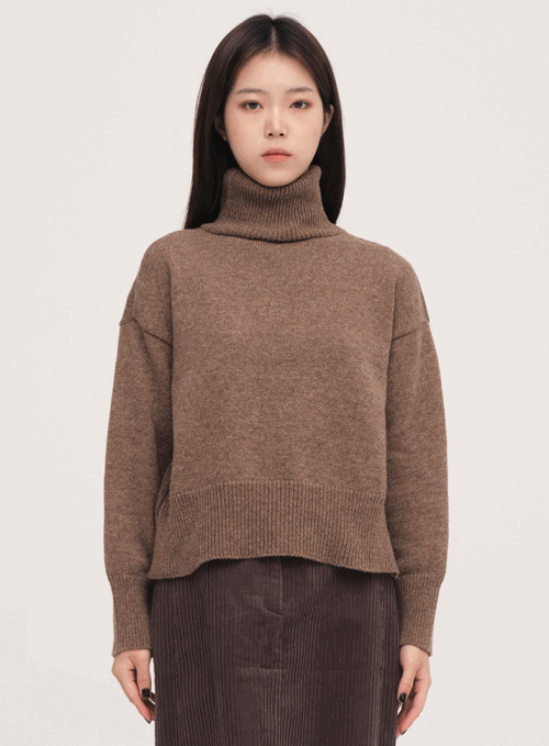 Wool Turtleneck Tee