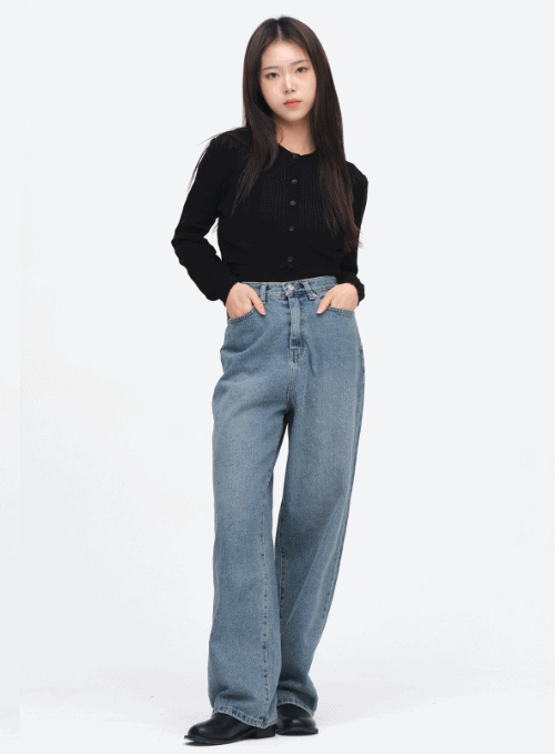 Wide Baggy Jeans