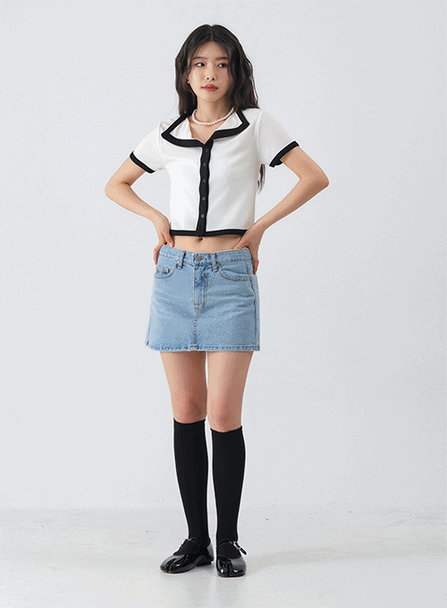 Low-Waisted Denim Mini Skirt OM12