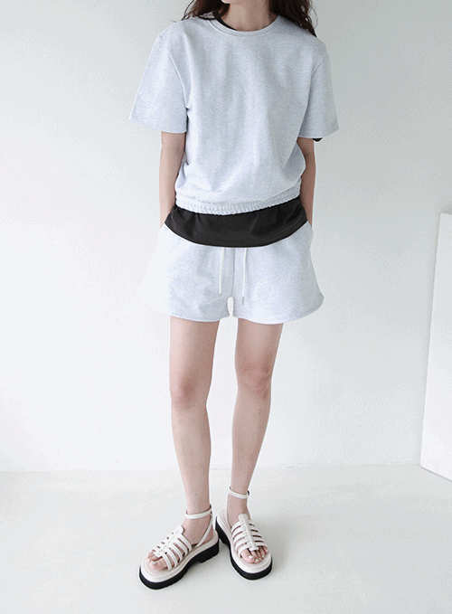 Banded Short Pants