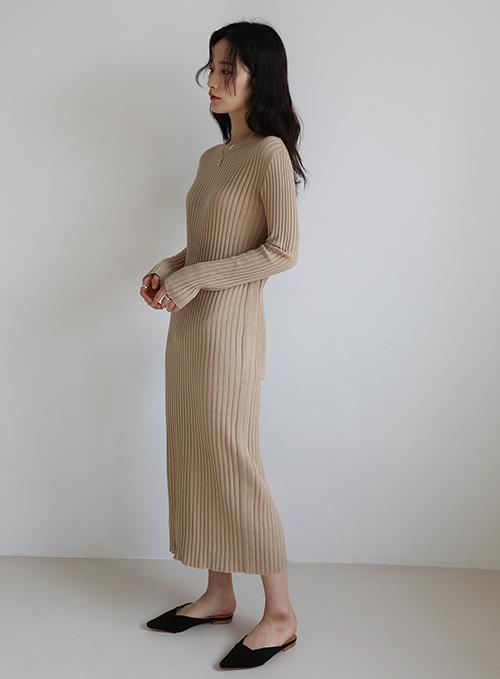 Ribbed Knit Maxi Dress