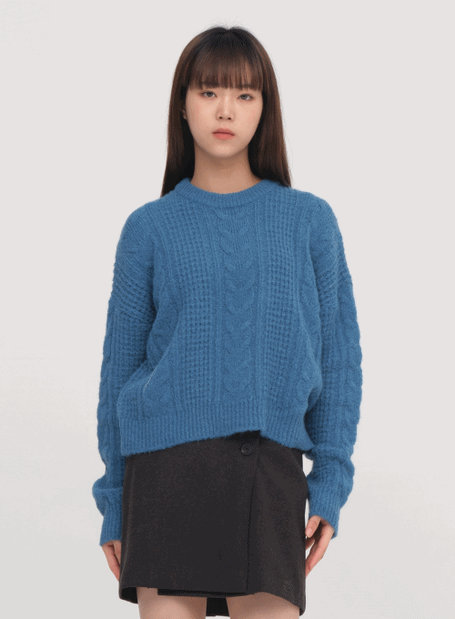 Twisted Pattern Alpaca Knitwear