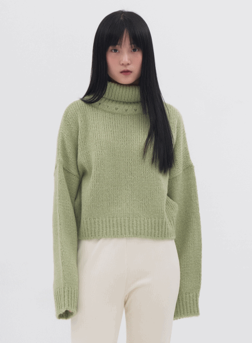 Wool Turtleneck Crop Knit