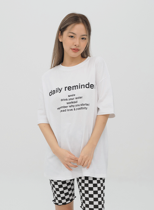 Short Sleeve T Shirt with Graphic Print F28