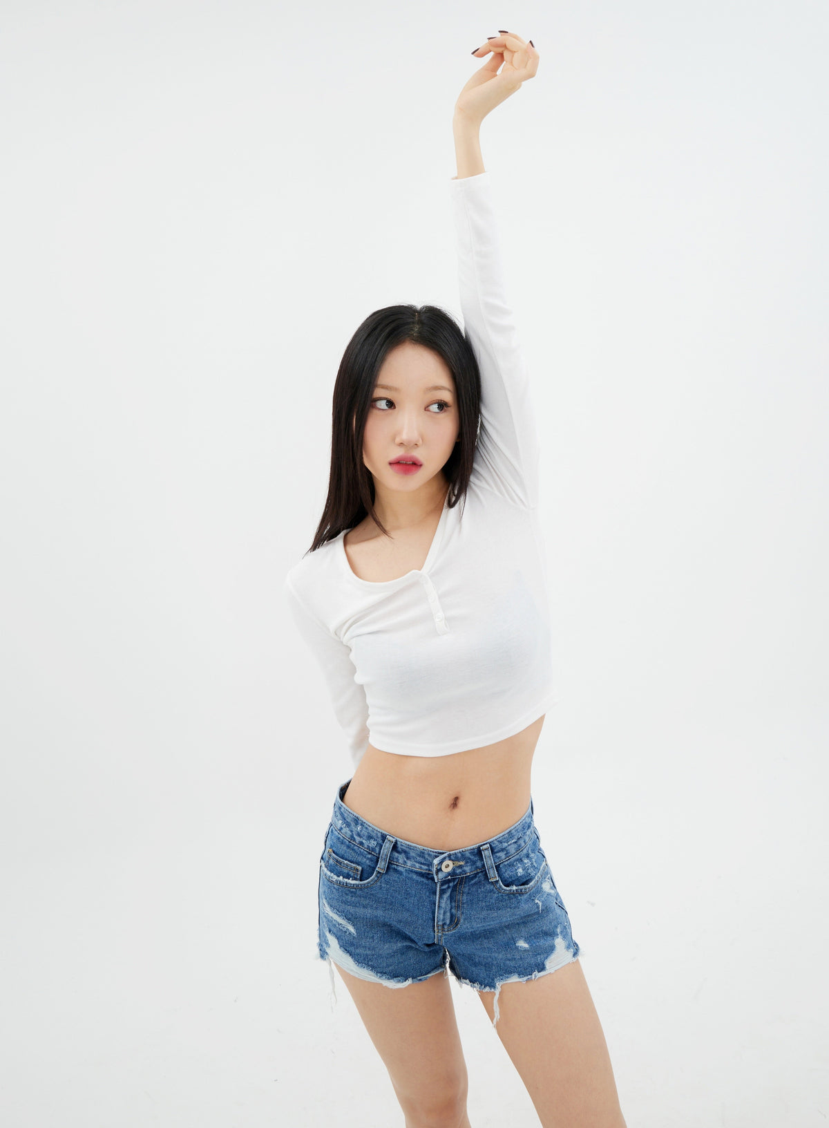 Lewkin Basic V Neck Button Crop Top K2302