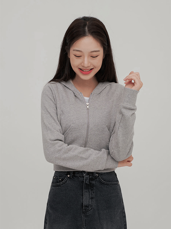 Velvet Crop Long Sleeve T Shirt with Graphic Print F14