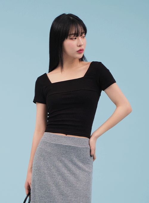 Square Neck Cropped Short Sleeve T Shirt CM15