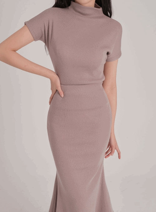 Fleece Lined Half Turtleneck Top and Mermaid Skirt Set