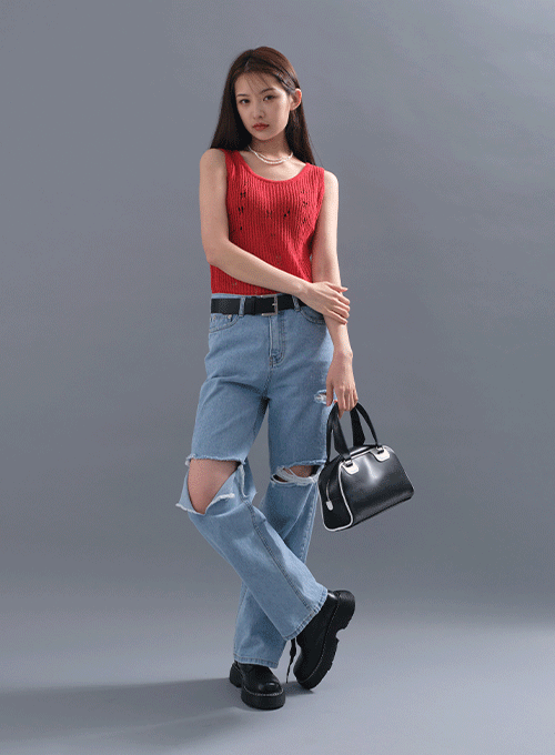 Slit Distressed Straight Leg Jeans CM12