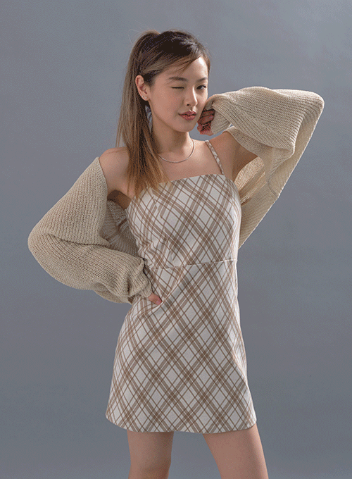 Loose Fit Bolero Cardigan CY13