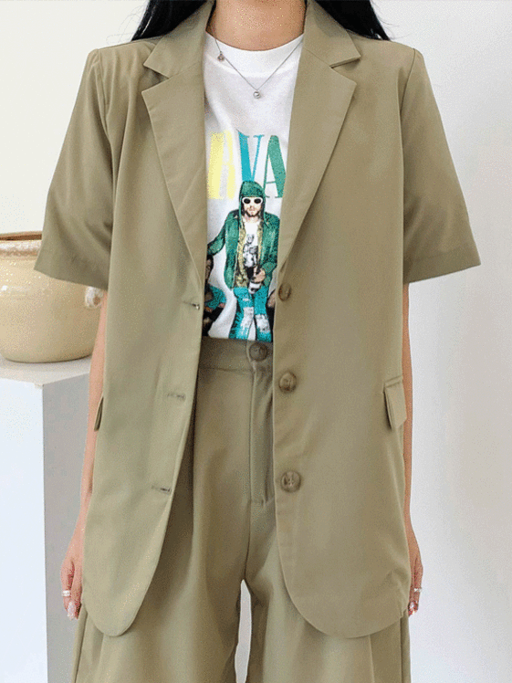 Basic Short-Sleeve Blazer Jacket CCM02
