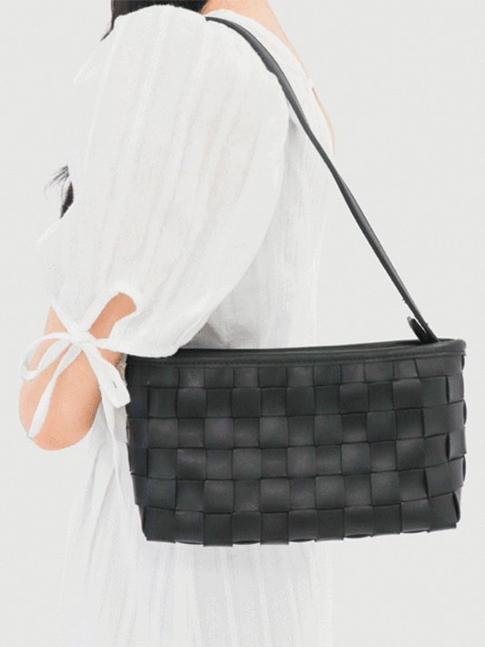 Square Shaped Shoulder Bag CCA29