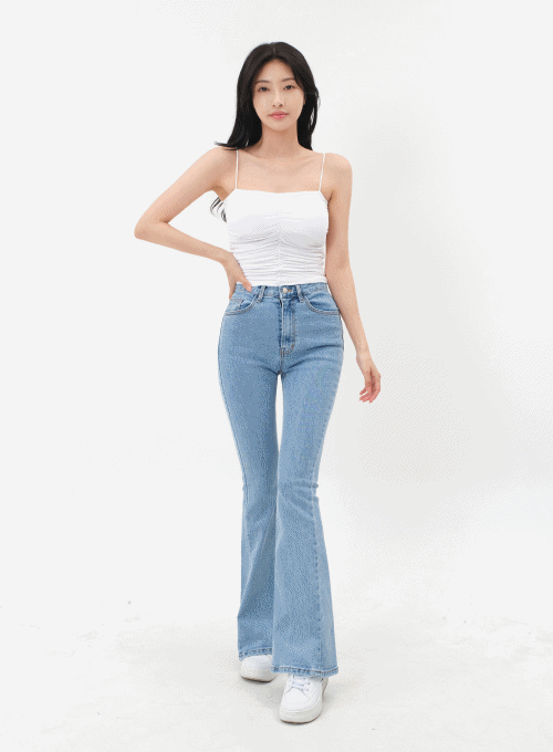 Highwaisted Slim Fit Flared Jeans IM10