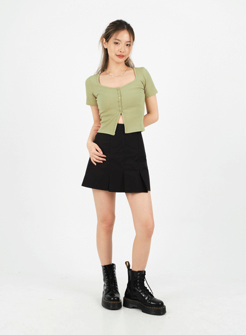 Low-Pleated Mini Skirt CM9