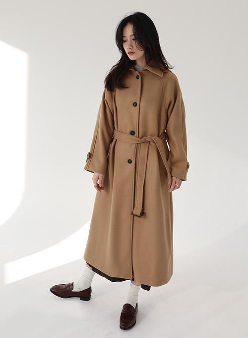 Round Collar Simple Coat