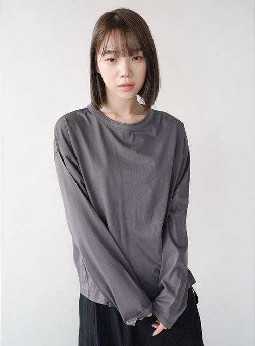 Round Neck Long Sleeve Tee