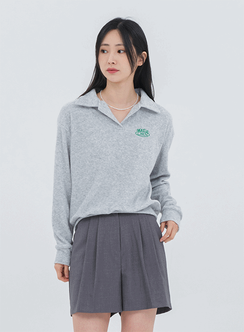 V Neck Terry Sweatshirt with Collar OM17