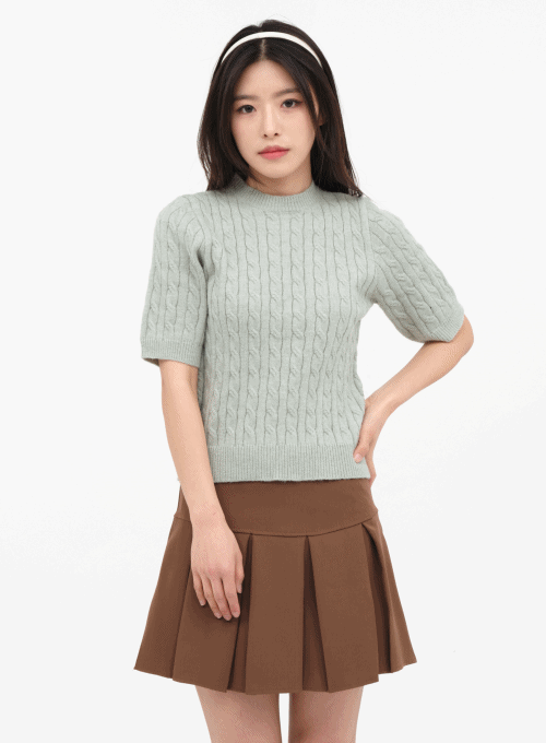 Cable Knit Short Sleeve Knit Top