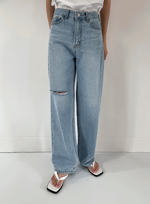 Cut-Out Straight Fit Denim Pants