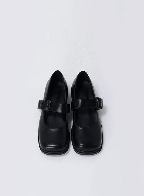 Square Toe Belted Shoes