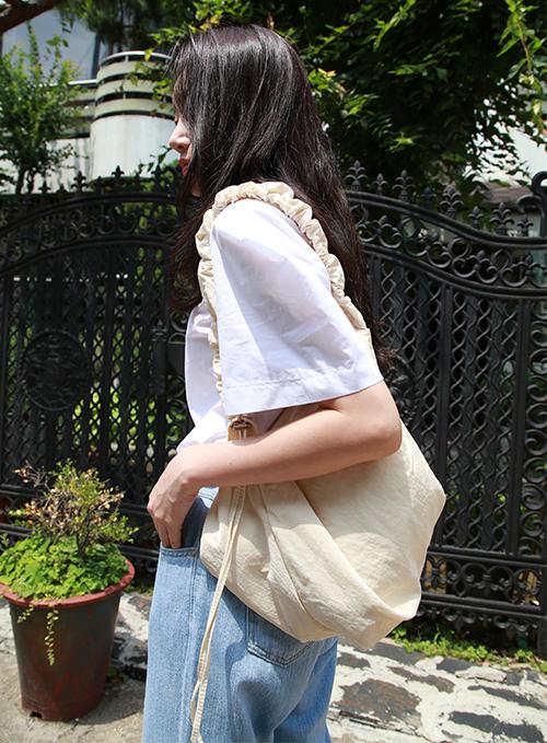 Wrinkle Crossbody Bag