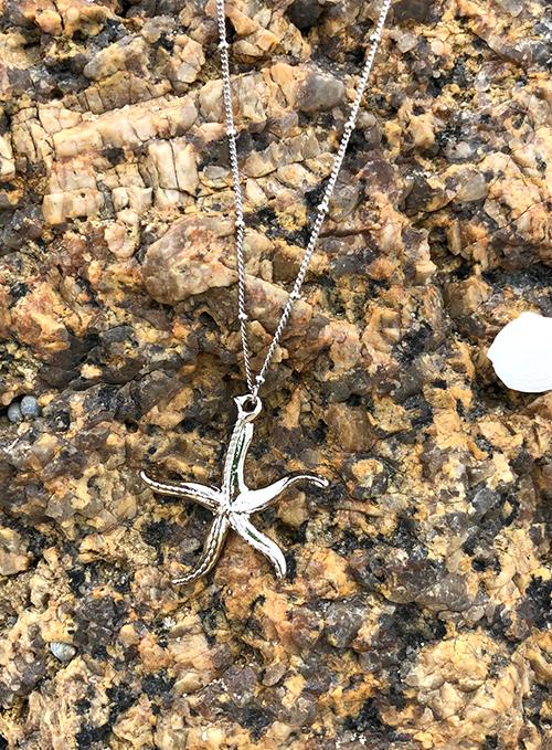 Starfish Pendant Necklace