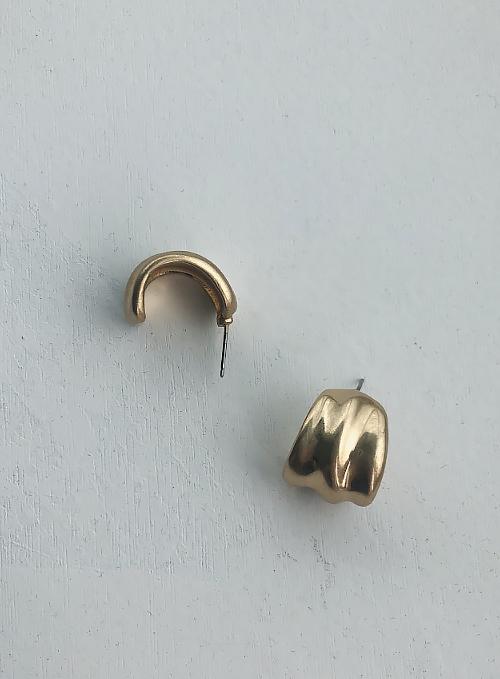 Wave Gold Hoop Earrings