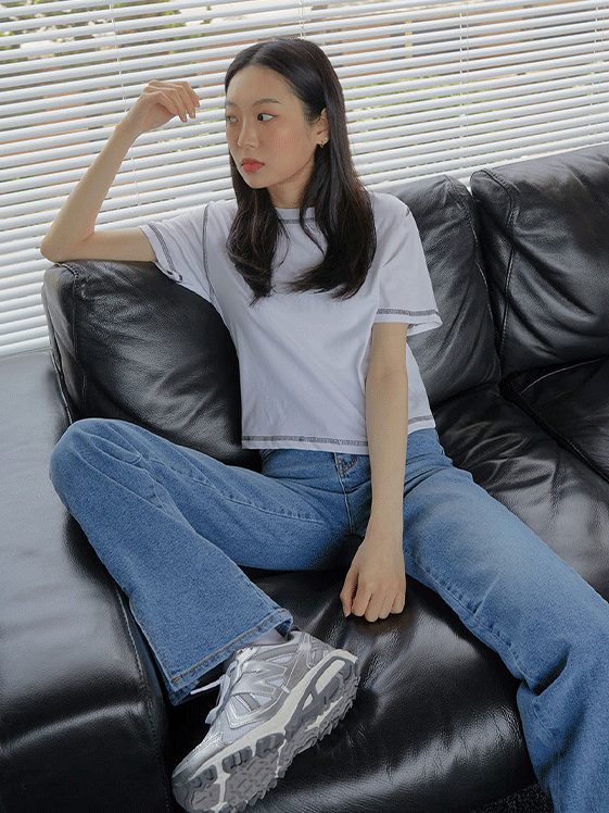 Crop Top with Contrast Stiching CA04