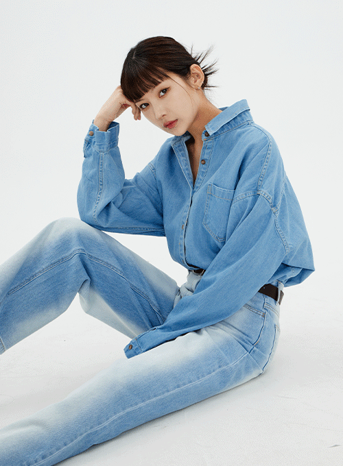 Relaxed Fit Denim Shirt CM10