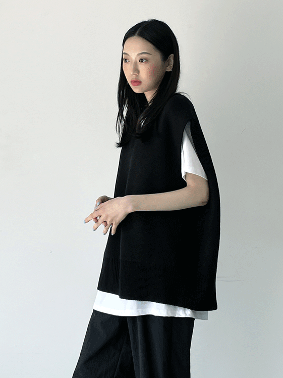 Knitted Vest CM2