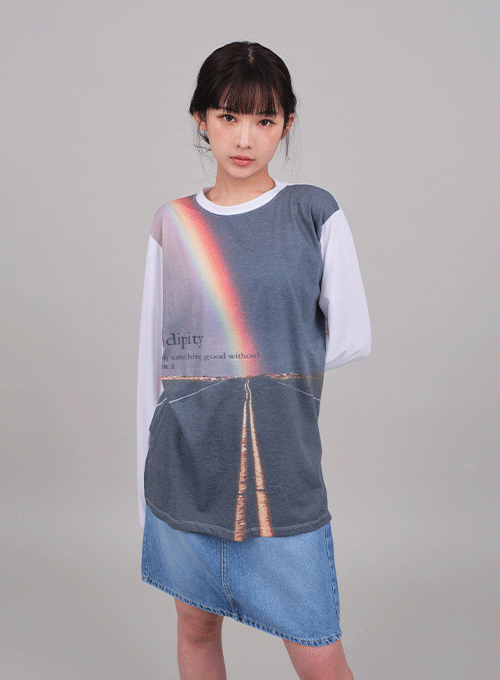 Overfit Long Sleeve T Shirt with Graphic Print C2701