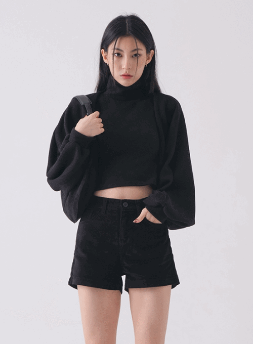 Sleeveless Turtleneck and Shrug Set