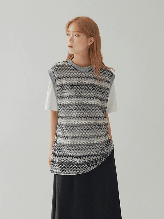 Knit Vest with Horizontal Stripes F17