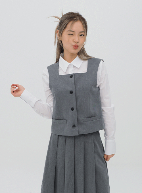 Square Neck Vest F28